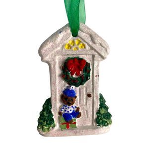 Christmas Ornament door with bear handpainted signed - E14Q‎